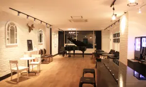 유럽풍 감성의 프리미엄 피아노 학원 인테리어